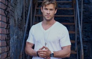 TAG HEUER 'DON'T CRACK UNDER PRESSURE' CAMPAIGN WITH CHRIS HEMSWORTH