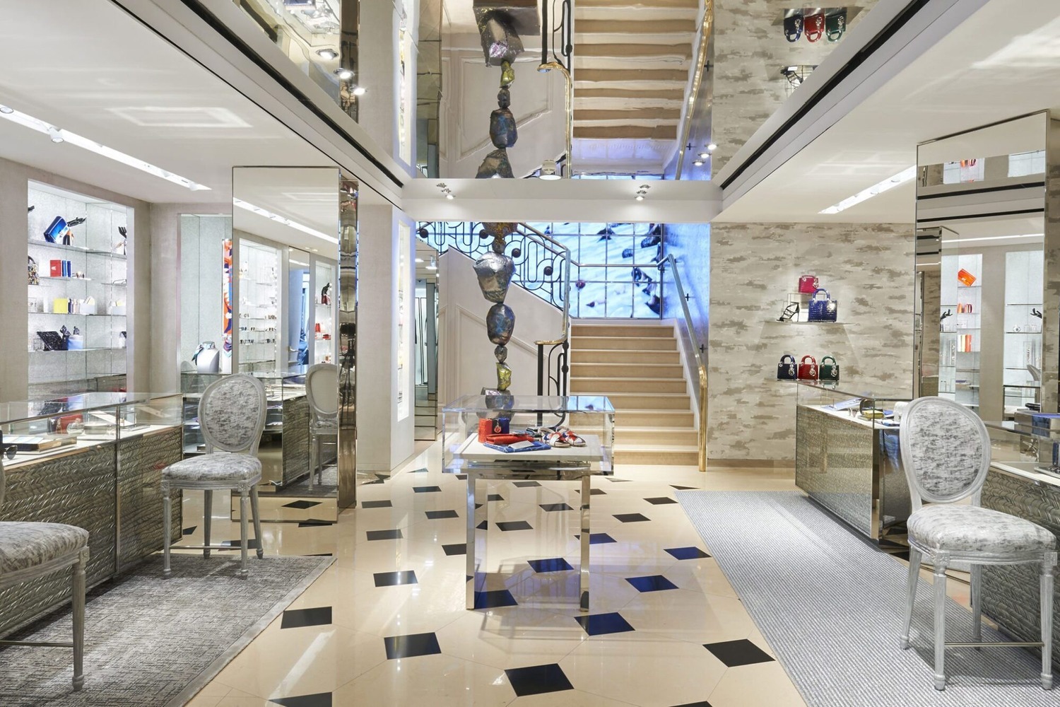 Christian Dior New Boutique in Cannes | LES FAÇONS