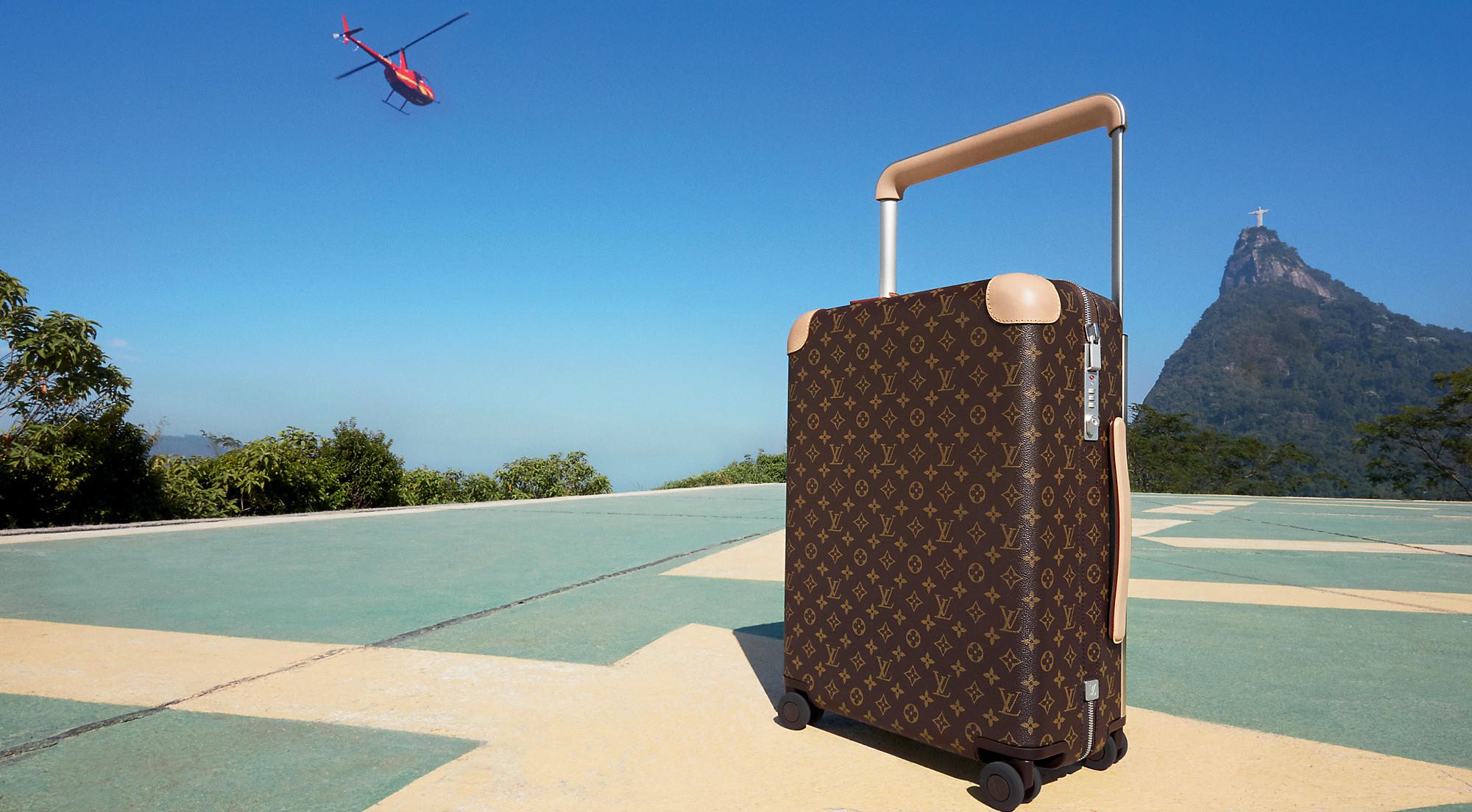 Louis Vuitton Rolling Luggage Collection by Marc Newson LES FAÇONS