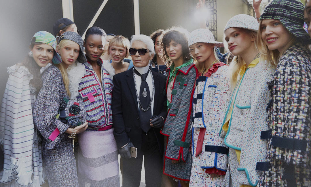 Backstage at the Chanel Spring 2017 Runway Show | LES FAÇONS