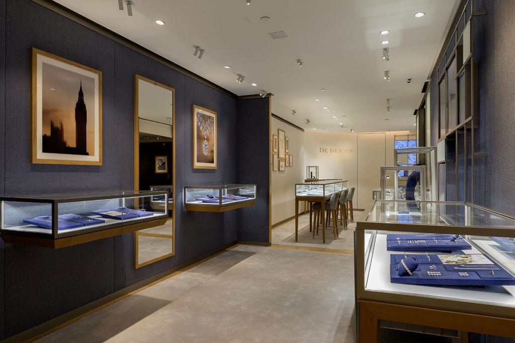 De Beers Flagship Store in New York LES FAÇONS