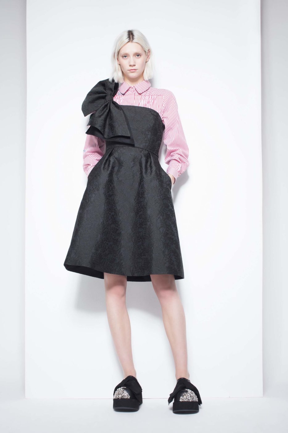 Shop the Dice Kayek Fall 2017 RTW Collection LES FAÇONS