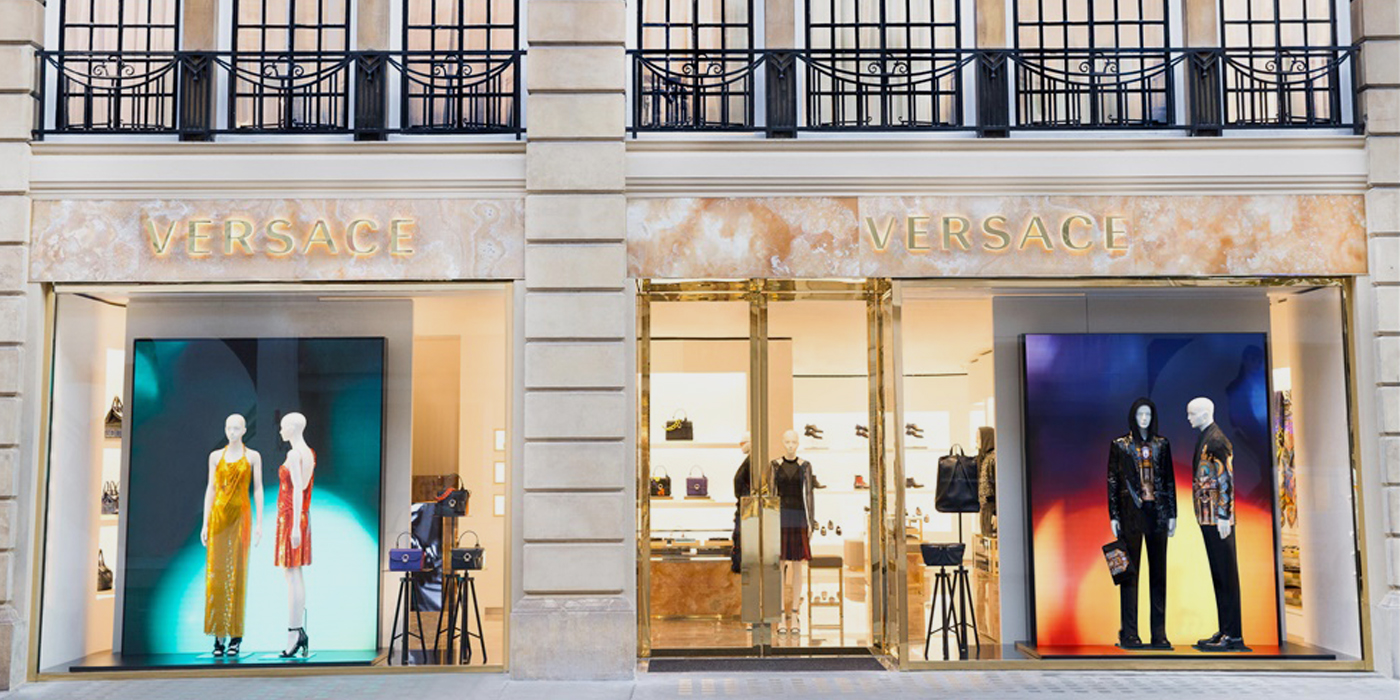 Versace New Boutique in London | LES FAÇONS