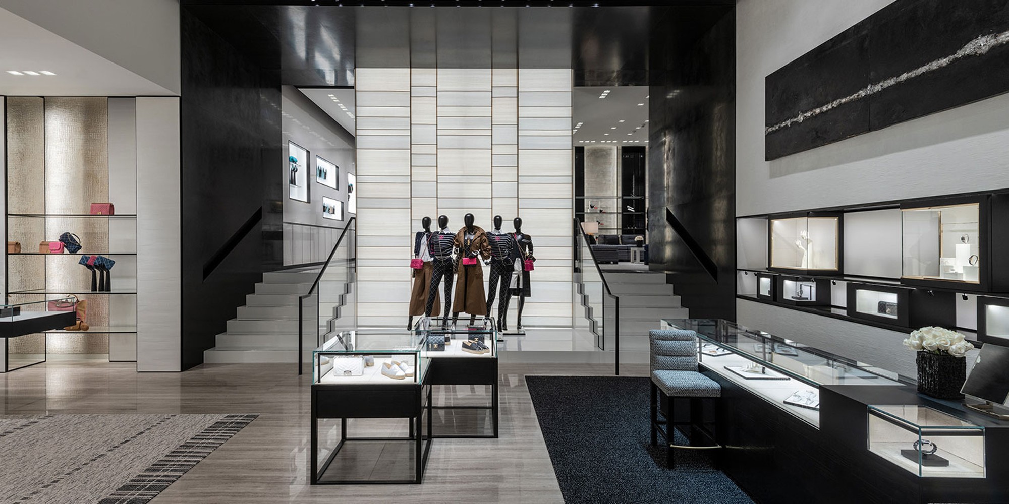 Chanel New Boutique in Montreal at Holt Renfrew Ogilvy LES FAÇONS