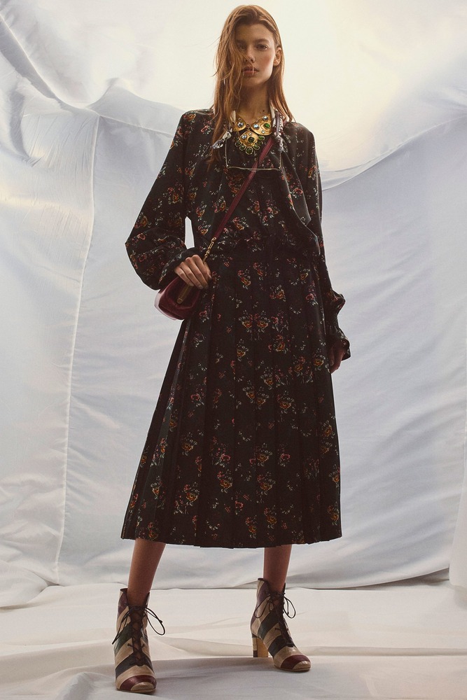 Tory Burch Pre-Fall 2020 Collection | LES FAÇONS