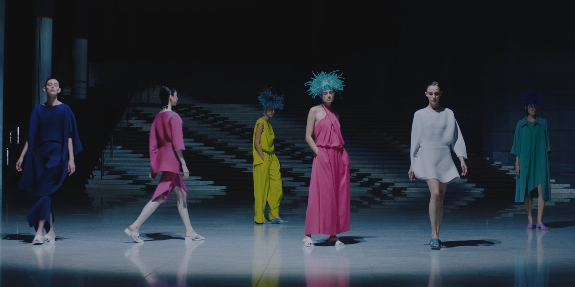 ISSEY MIYAKE SPRING 2022 RTW COLLECTION1