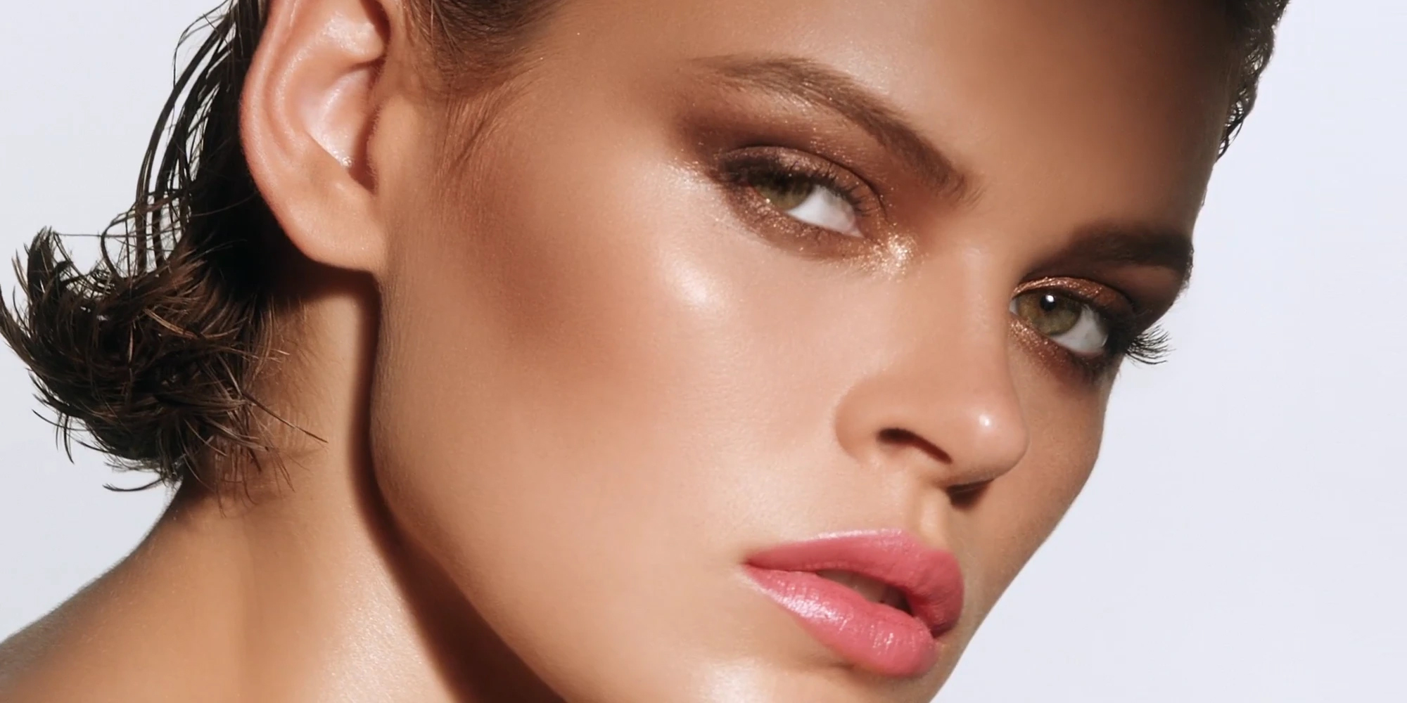 Tom Ford Beauty Soleil Summer 2022 Collection | LES FAÇONS
