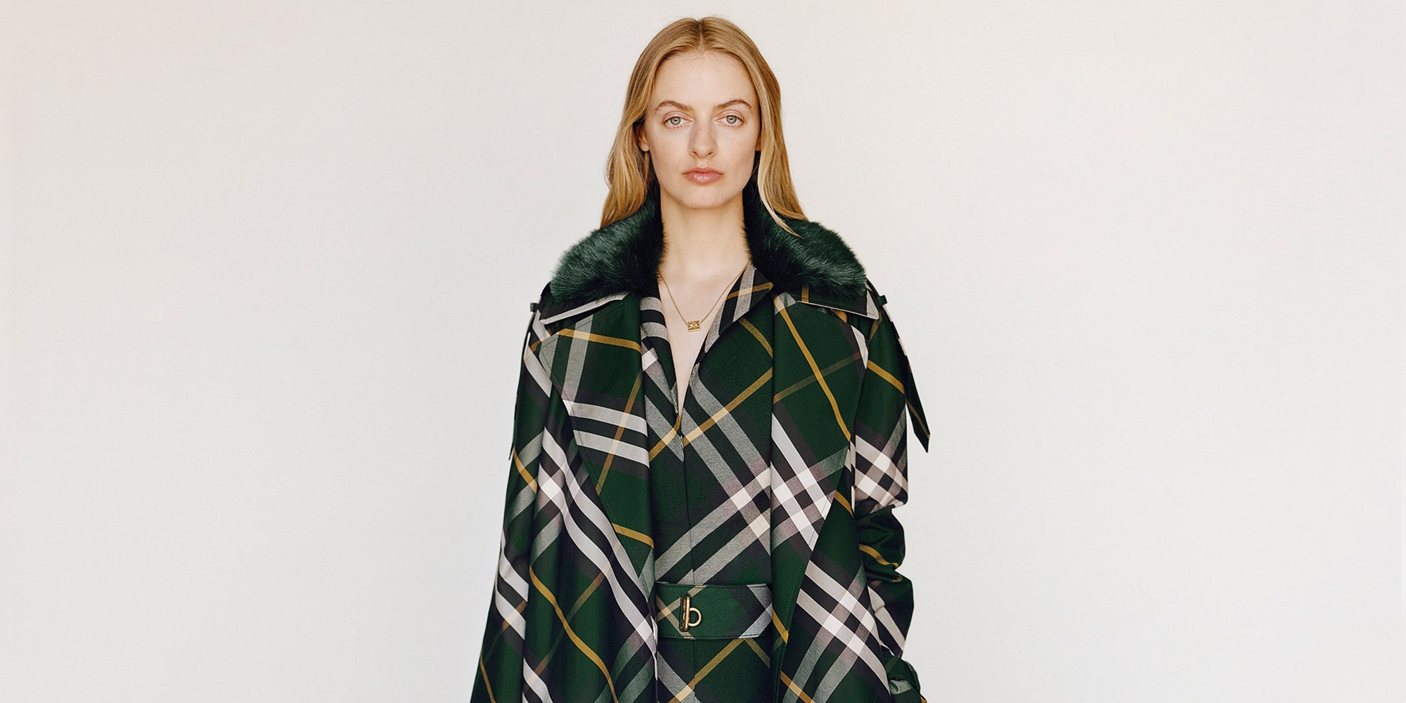 BURBERRY RESORT 2024 COLLECTION