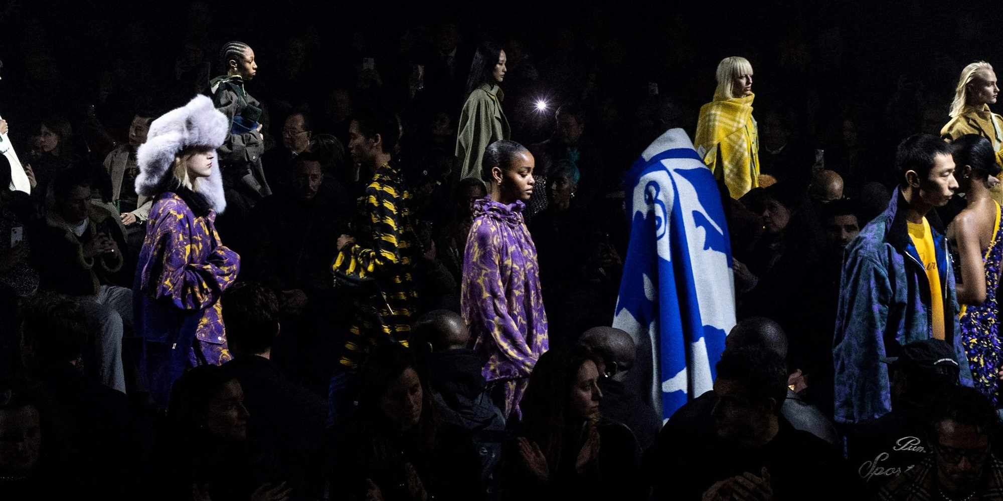 WATCH THE BURBERRY FALL 2024 RTW RUNWAY SHOW LIVE
