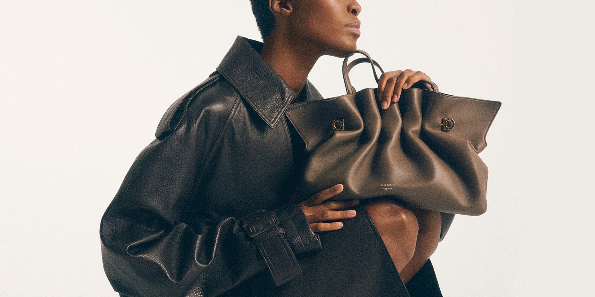 レア品　Salvatore Ferragamo カシミヤブランケット レア品 Salvatore Ferragamo カシミヤブランケット レア品