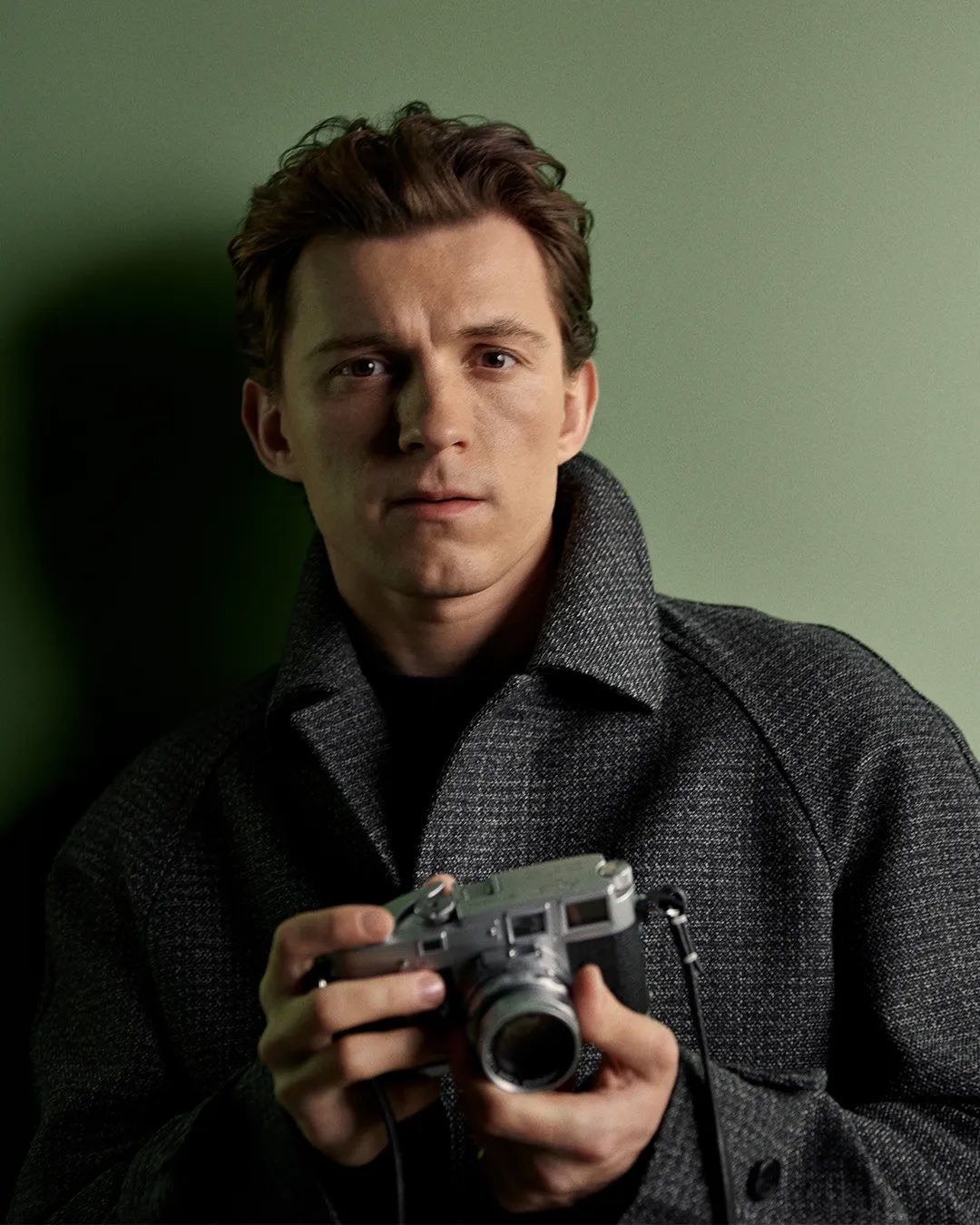 PRADA PARADIGME FRAGRANCE FEATURING TOM HOLLAND (2)