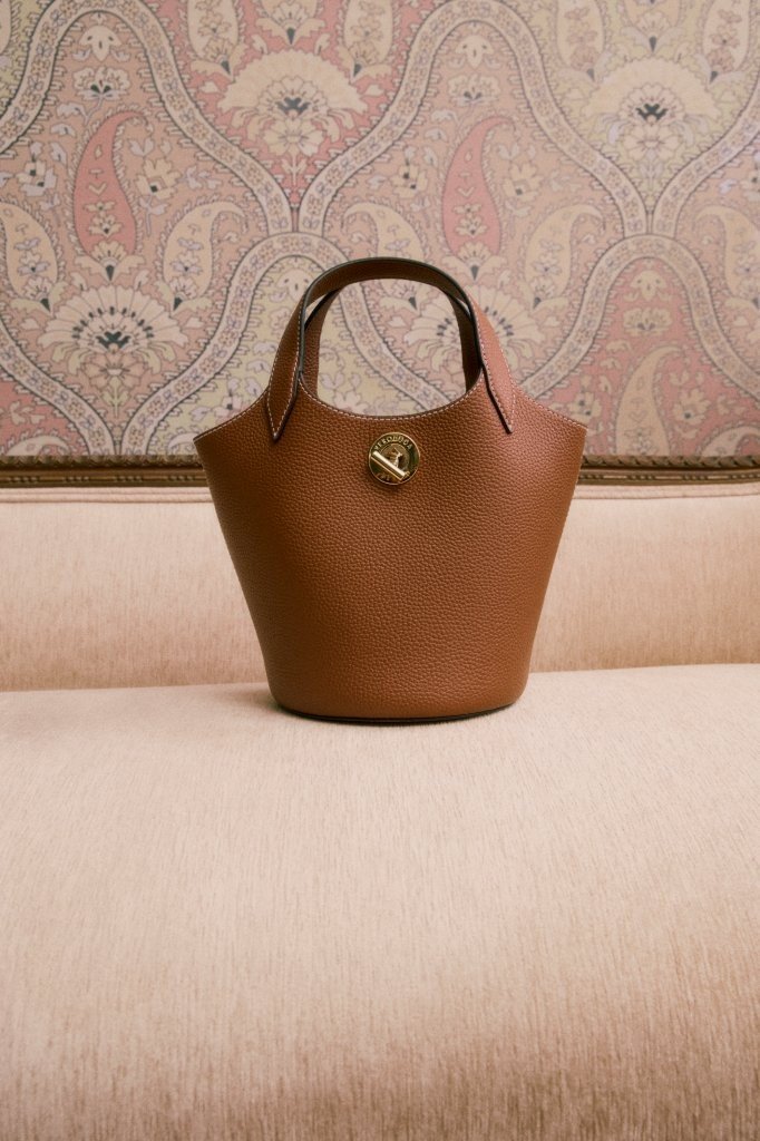 VERONICA BEARD SPRING 2026 RTW COLLECTION (24)