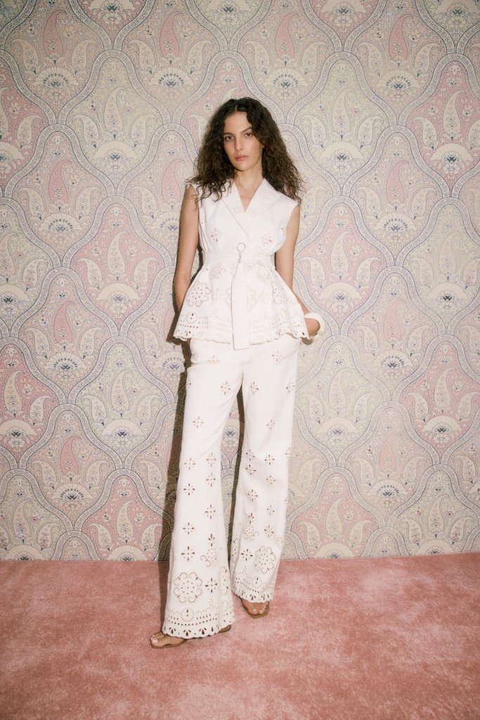 VERONICA BEARD SPRING 2026 RTW COLLECTION (4)