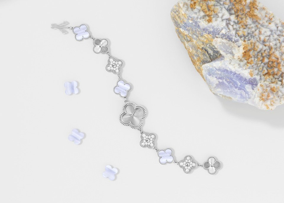 VAN CLEEF & ARPELS REVINVENTED ALHAMBRA COLLECTION (8)