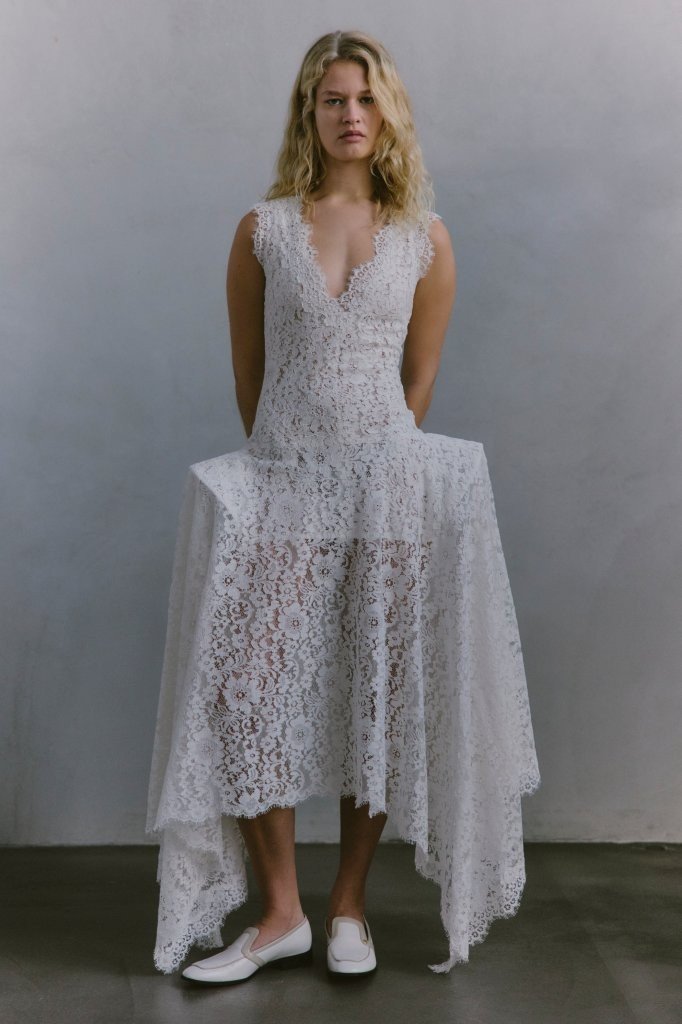 STELLA MCCARTNEY PRE FALL 2026 COLLECTION (2)