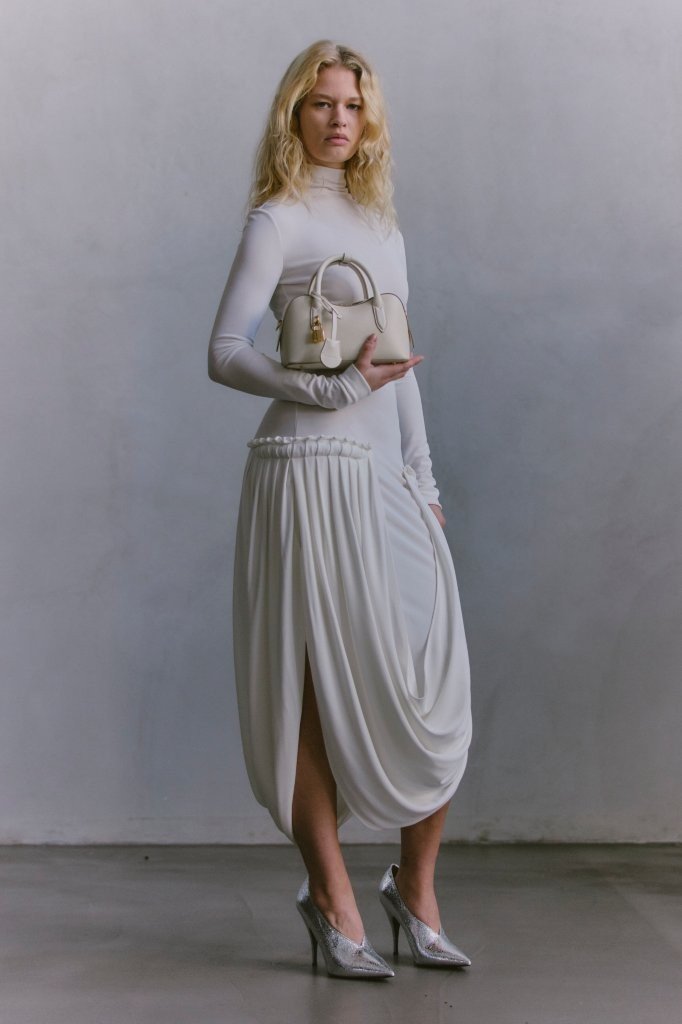 STELLA MCCARTNEY PRE FALL 2026 COLLECTION (38)