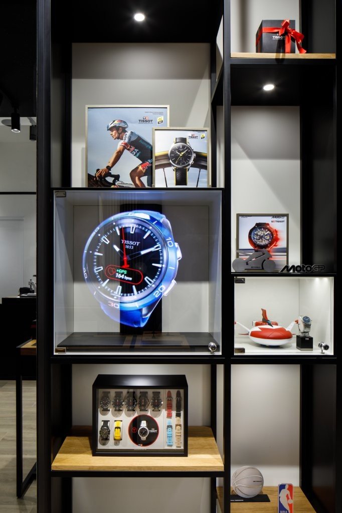 TISSOT FIRST CANADIAN BOUTIQUE IN MONTREAL (5)