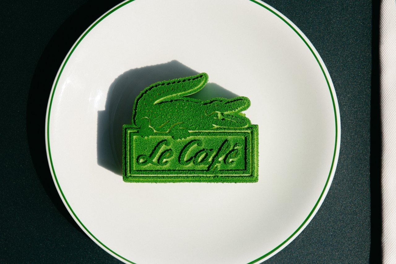 LACOSTE FIRST CAFÉ IN PARIS (3)