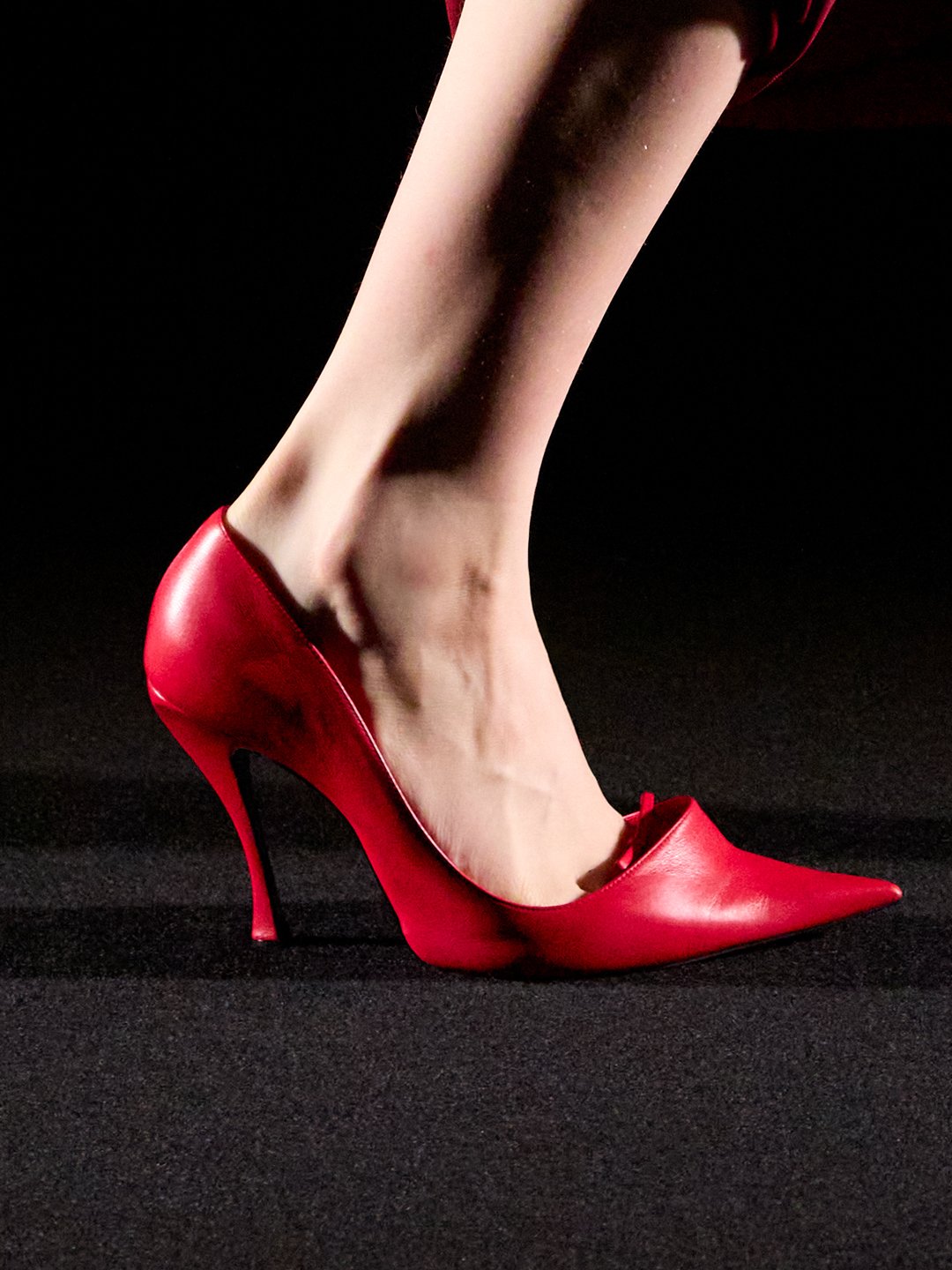 BALENCIAGA FALL 2026 RTW COLLECTION 1 (17)