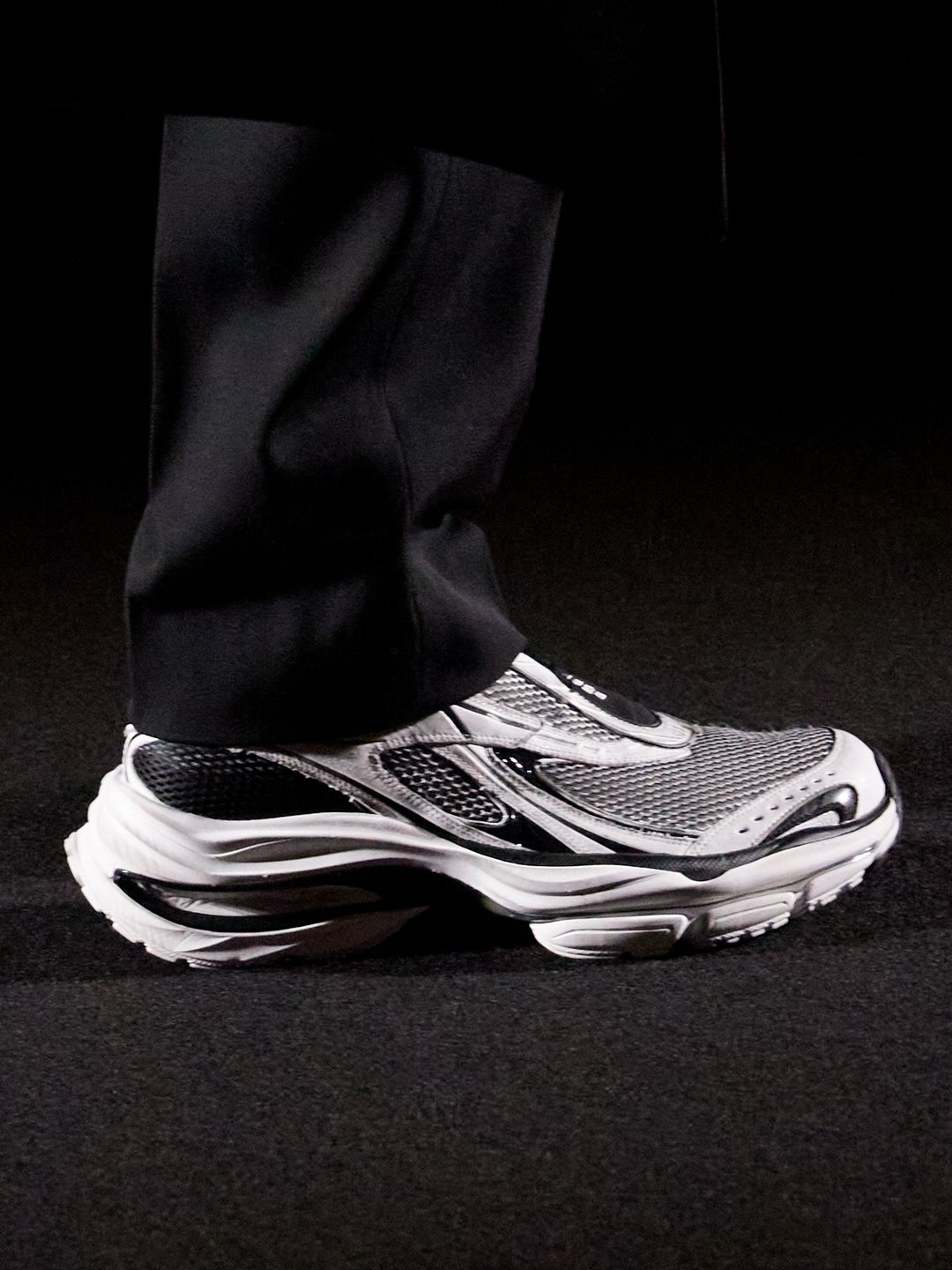 BALENCIAGA FALL 2026 RTW COLLECTION 1 (26)