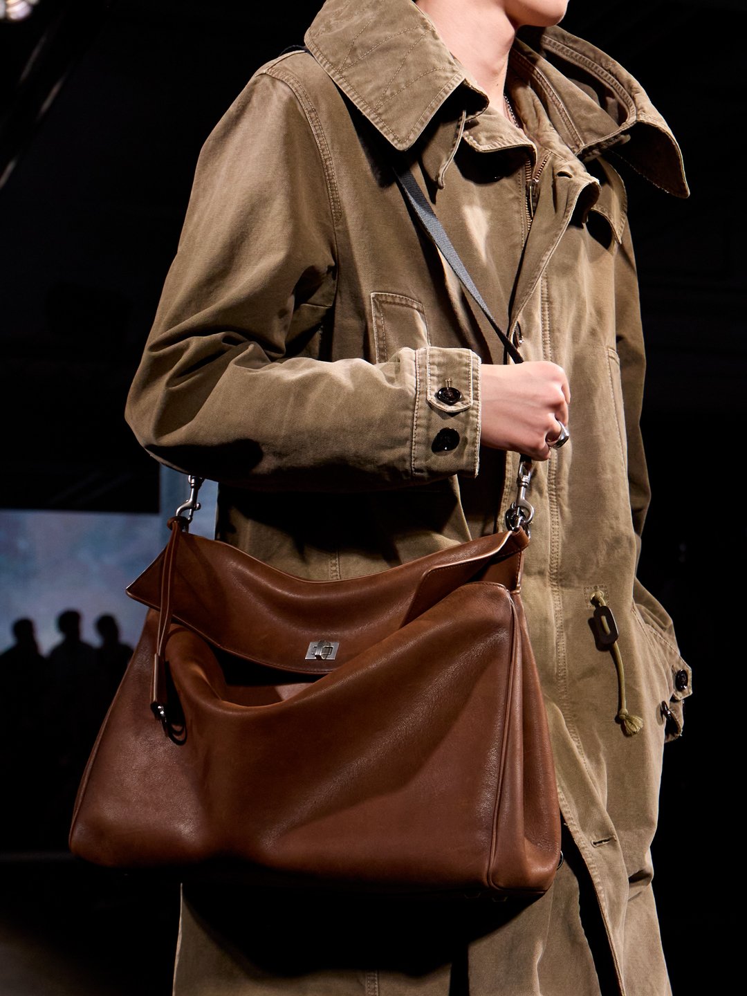 BALENCIAGA FALL 2026 RTW COLLECTION 1 (47)