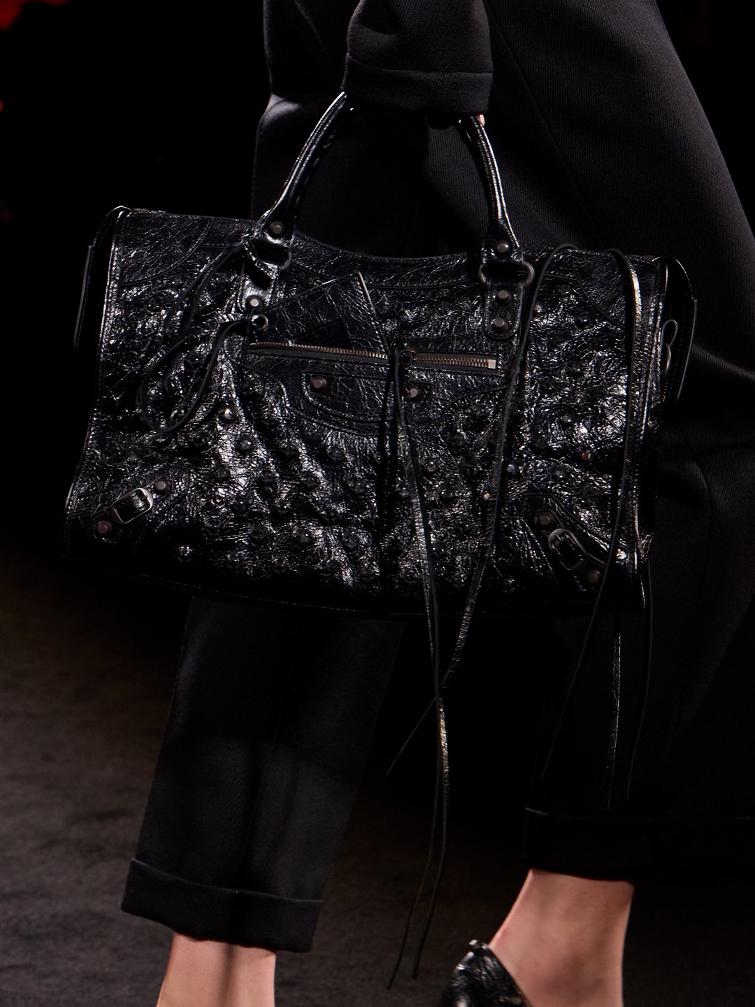 BALENCIAGA FALL 2026 RTW COLLECTION 1 (7)