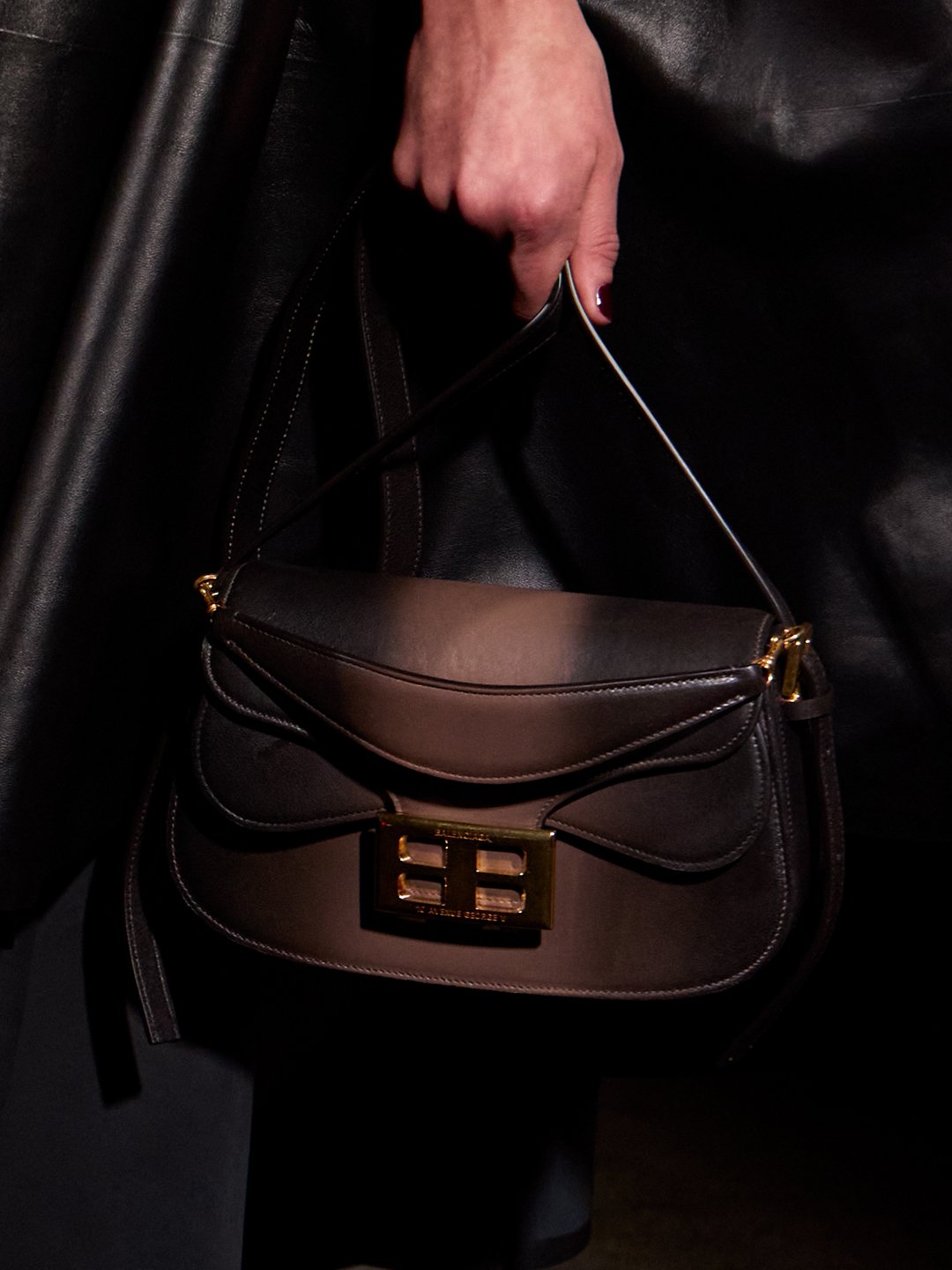 BALENCIAGA FALL 2026 RTW COLLECTION 1 (8)