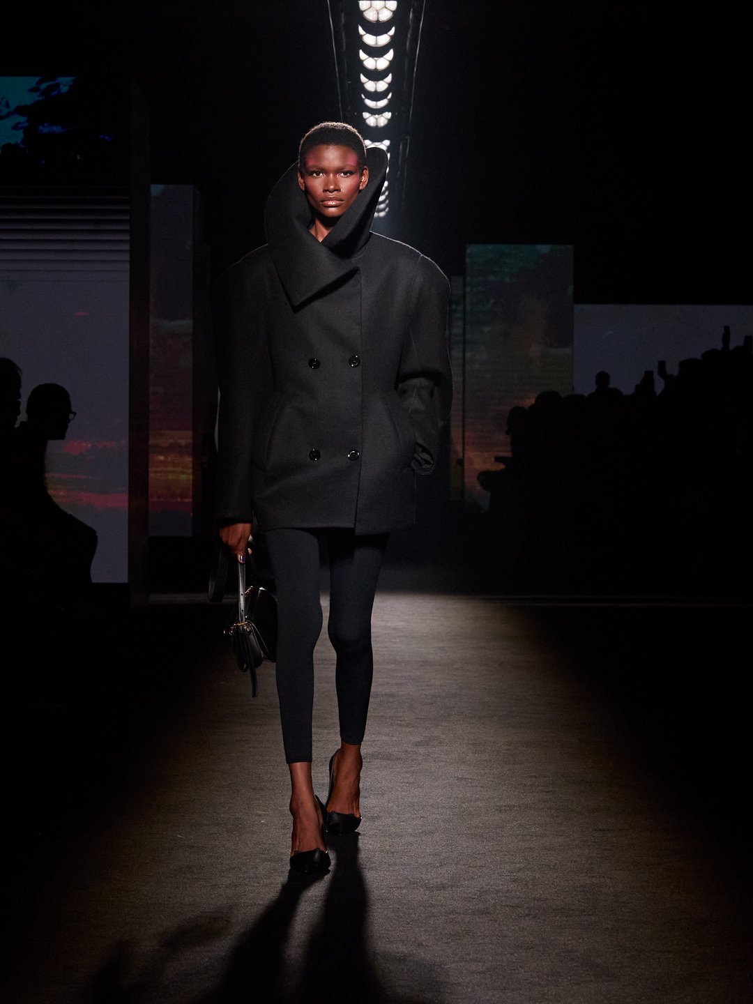 BALENCIAGA FALL 2026 RTW COLLECTION (2)