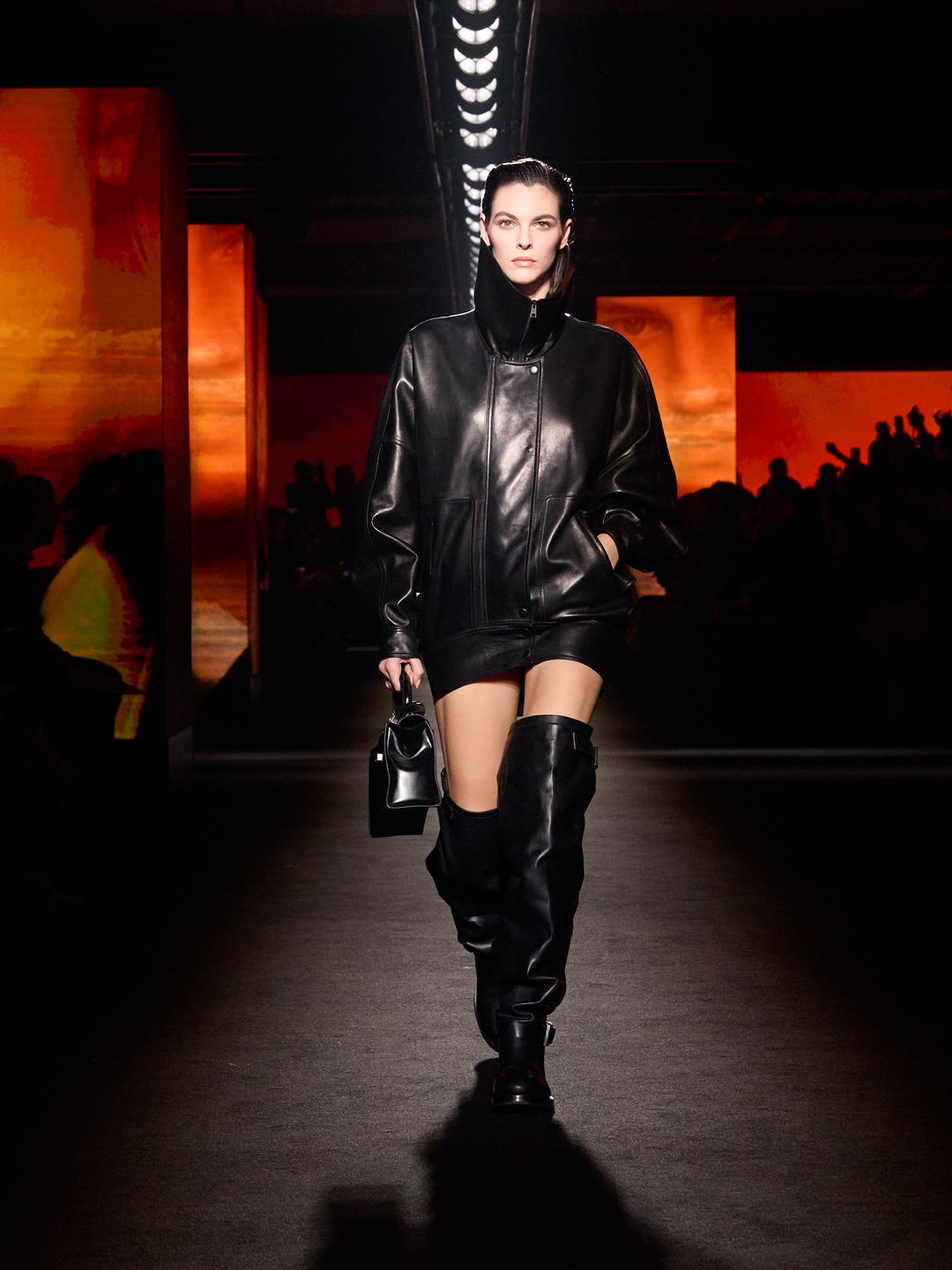 BALENCIAGA FALL 2026 RTW COLLECTION (24)