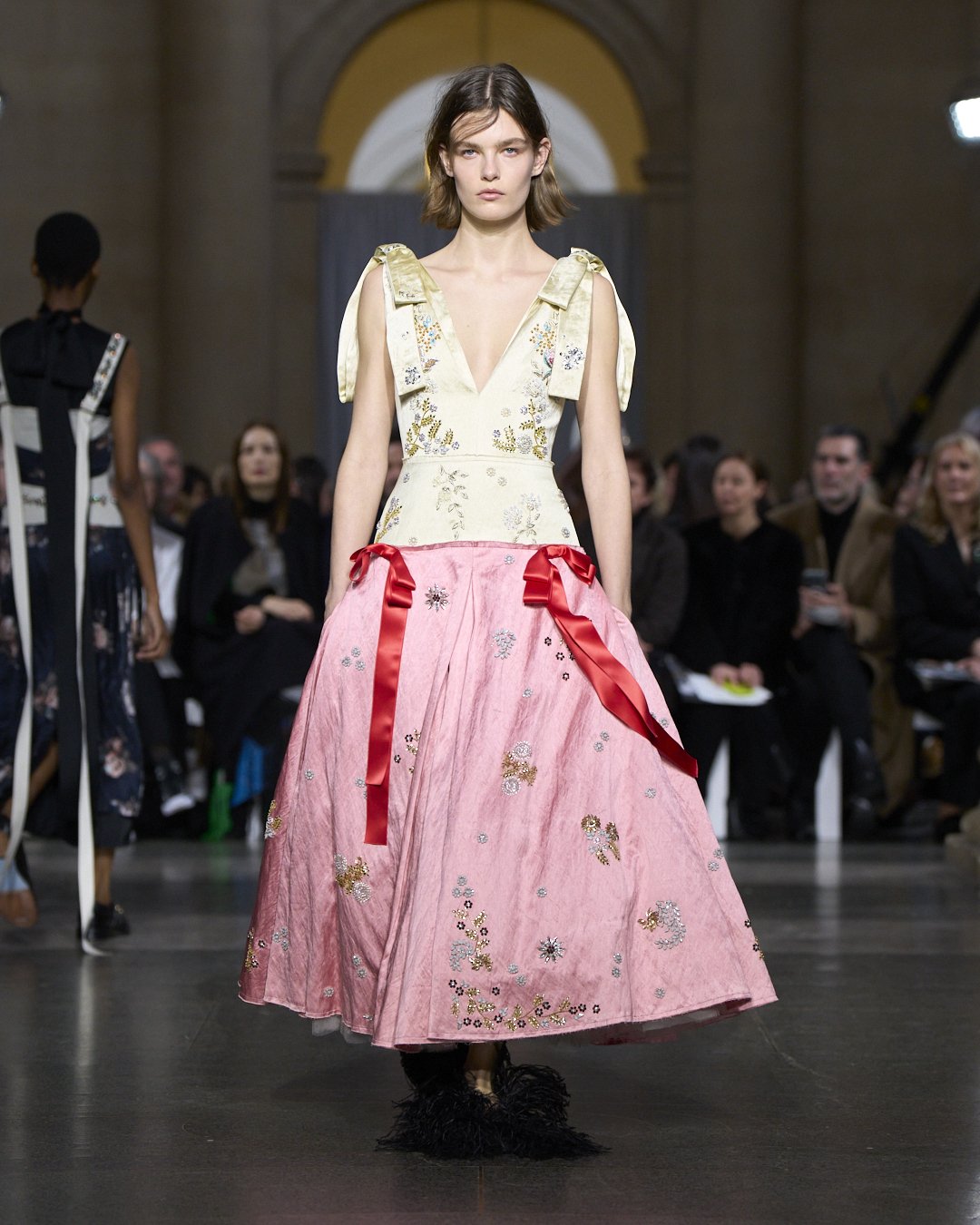 ERDEM FALL 2026 RTW COLLECTION (28)